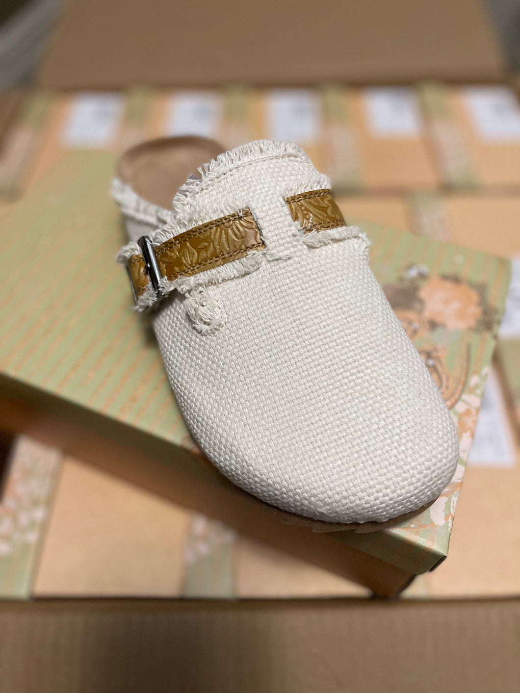 Women's Burlap Cushioned Slides