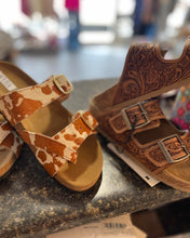 Tooled Flower Summer Sandal